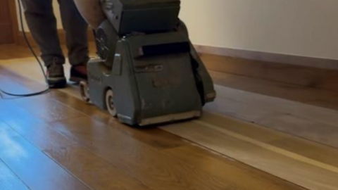 Sanding an engineered wood floor